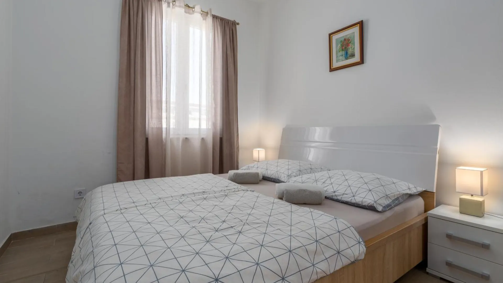 Villa Mario Cabrunici 0*,