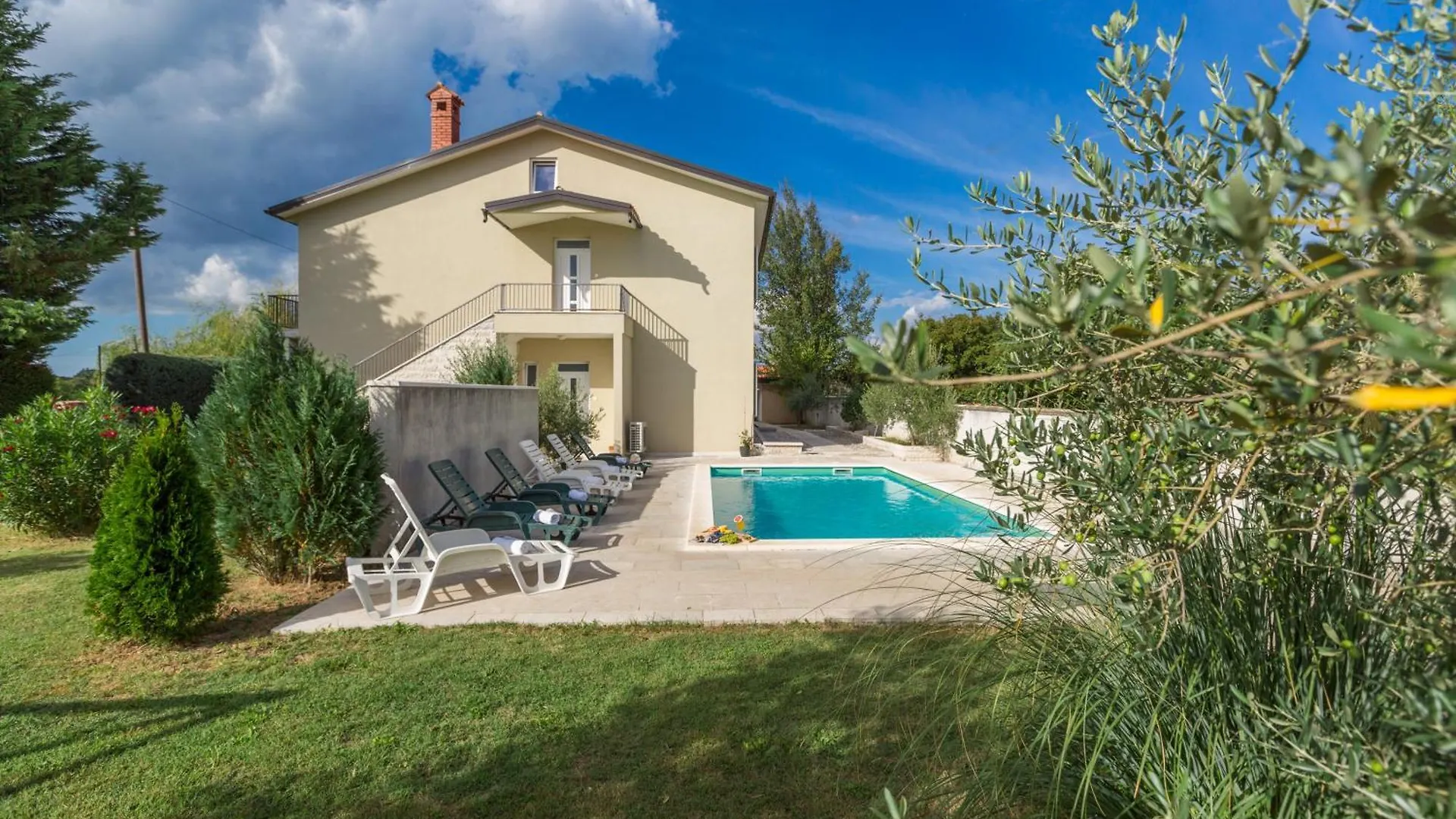Villa Mario Cabrunici