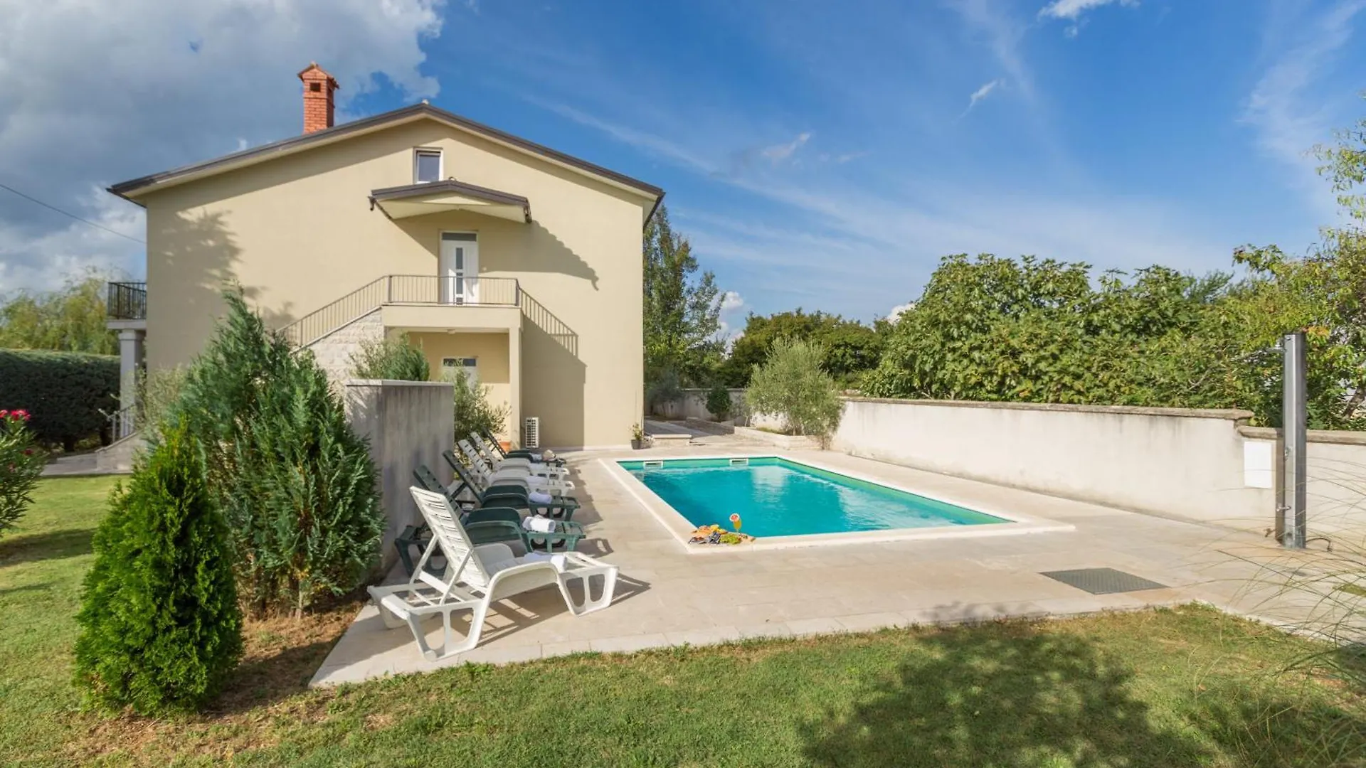 Villa Mario Cabrunici