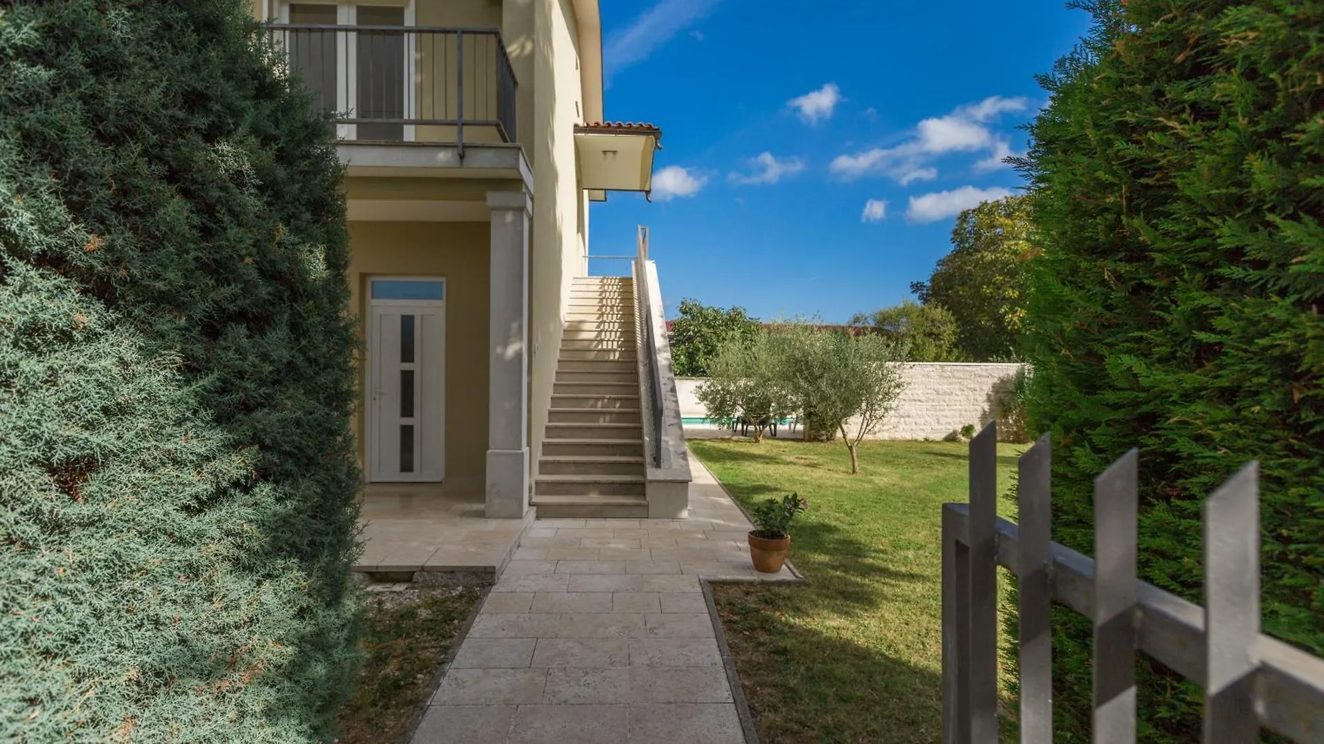 Villa Mario Cabrunici