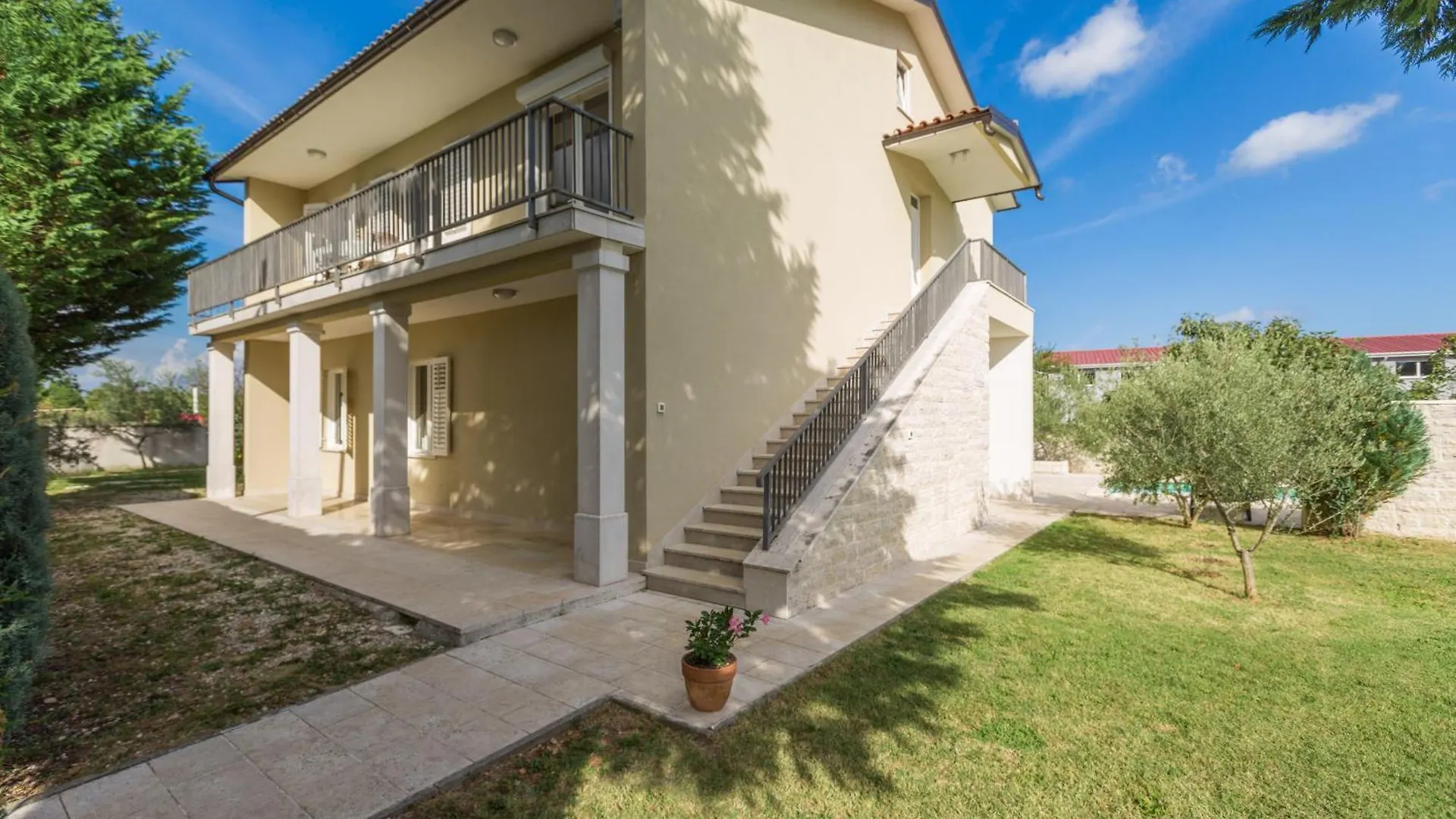 Villa Mario Cabrunici 0*,  Croazia